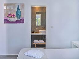 Parian Village Beach Hotel - Adults Only