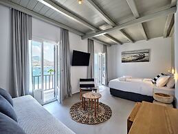 Parian Village Beach Hotel - Adults Only