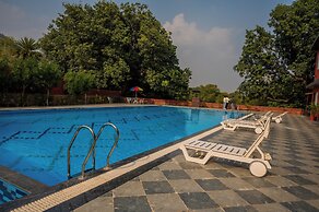 Weekender Resort