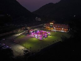 Weekender Resort