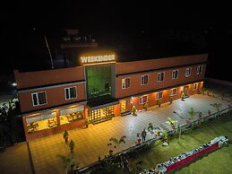 Weekender Resort