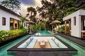 Villa Lagoon by BaliSuperHost