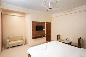 HOTEL SHIVA NILAY INN