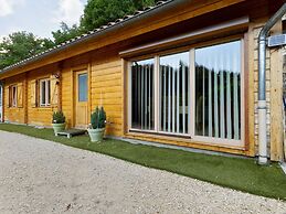 Riverside Chalet Retreat