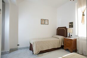 Villa in Paceco With Pool and Countryside Views