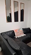 2bed Apt - City Centre With Balcony - Sleeps 6