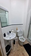 2bed Apt - City Centre With Balcony - Sleeps 6