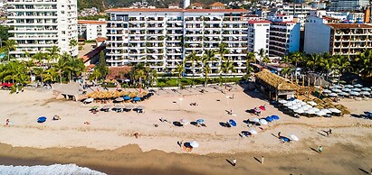 2BR Condo With Ocean View - Private Terrace