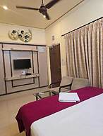 shradha luxury room