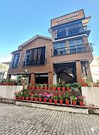 shradha luxury room