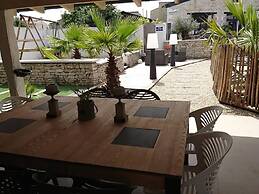 Villa in Nuaille-d'aunis With Private Pool