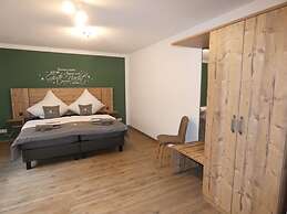 Neuendorf Hillside Haven