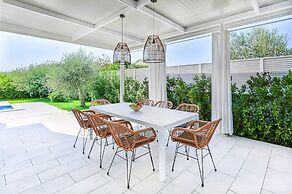 5-bedroom Villa Near Split With Pool