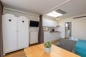 Pet-friendly Escape by the Sea