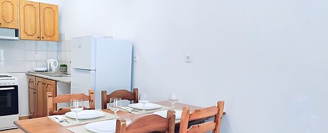 A & A Apartments