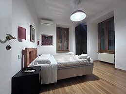 Maison Vaticana