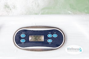 2 Cosy Homes With Wellness Garden