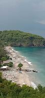 The Ariras Resort