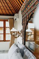 The Ariras Resort