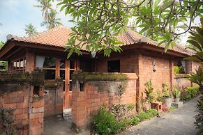The Ariras Resort