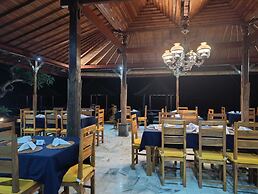 The Ariras Resort