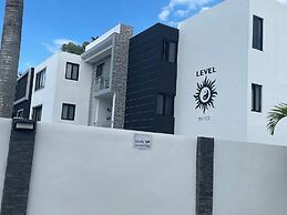 Level suites