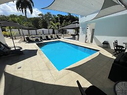 Level suites