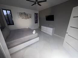 Level suites
