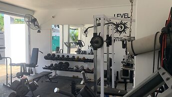 Level suites