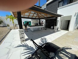 Level suites