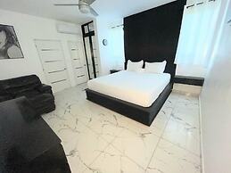 Level suites