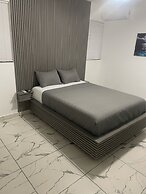 Level suites