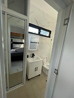 Level suites