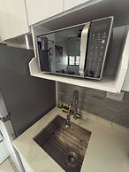 Level suites