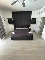 Level suites