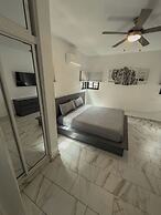 Level suites