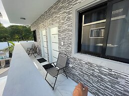 Level suites