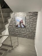 Level suites