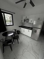 Level suites