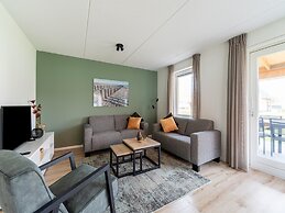 Luxurious Holiday Home With Parking