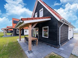 Luxurious Holiday Home With Parking