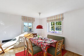 Eppe Timbered Retreat