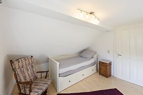 Eppe Timbered Retreat