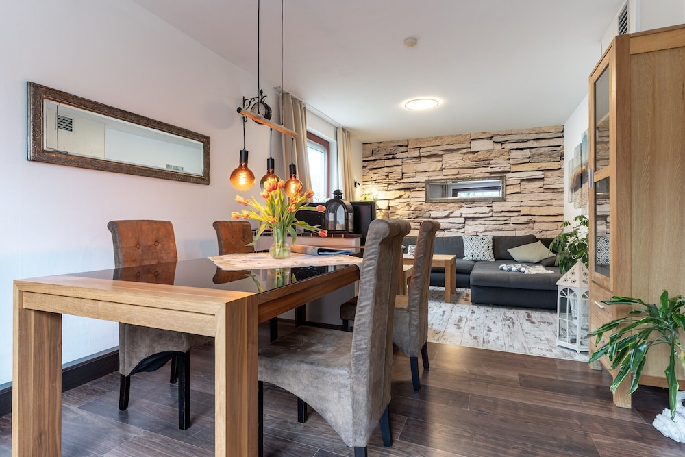 Moderne und Komfortable Ferienwohnung in Busum