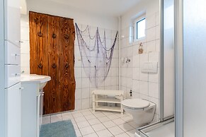 Moderne und Komfortable Ferienwohnung in Busum