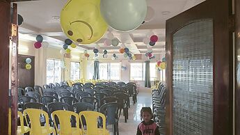 Hotel Royal Residency By GRB