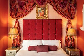 Hotel Rouge