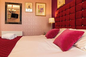 Hotel Rouge