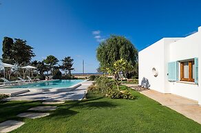 Villa in Trapani With Private Pool & Near Sea