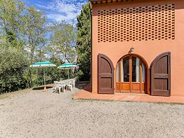 Apartment With Garden, Pool